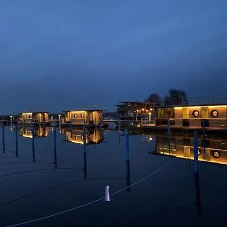 Hausboot Fjord Capella - Solarboot In Barth